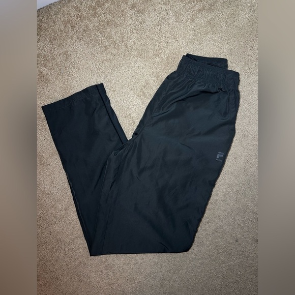 Fila Sport Men’s Sz Small Black Windbreaker Athletic Pants Joggers EUC - Picture 1 of 7